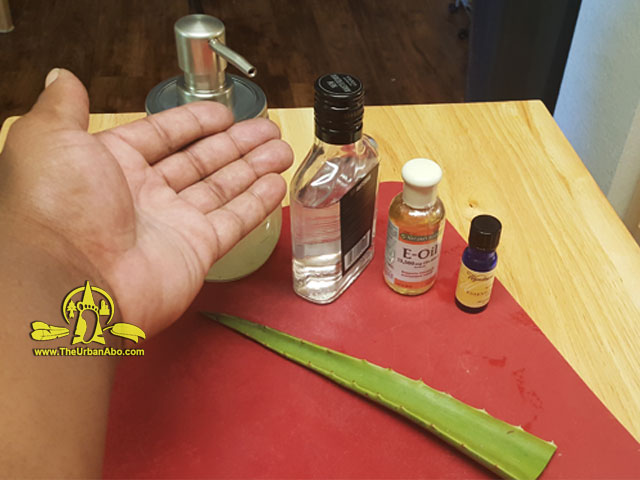  How to: Make All Natural Hand-Sanitizer 
