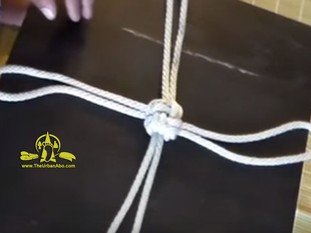  How to: Tie the decorative Good Luck Knot 